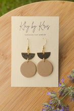 Load image into Gallery viewer, Reese