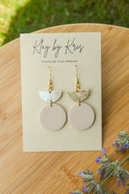 Load image into Gallery viewer, Reese