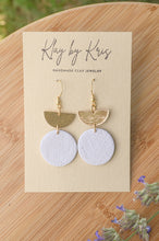 Load image into Gallery viewer, Reese