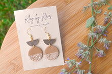 Load image into Gallery viewer, Reese