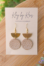 Load image into Gallery viewer, Reese